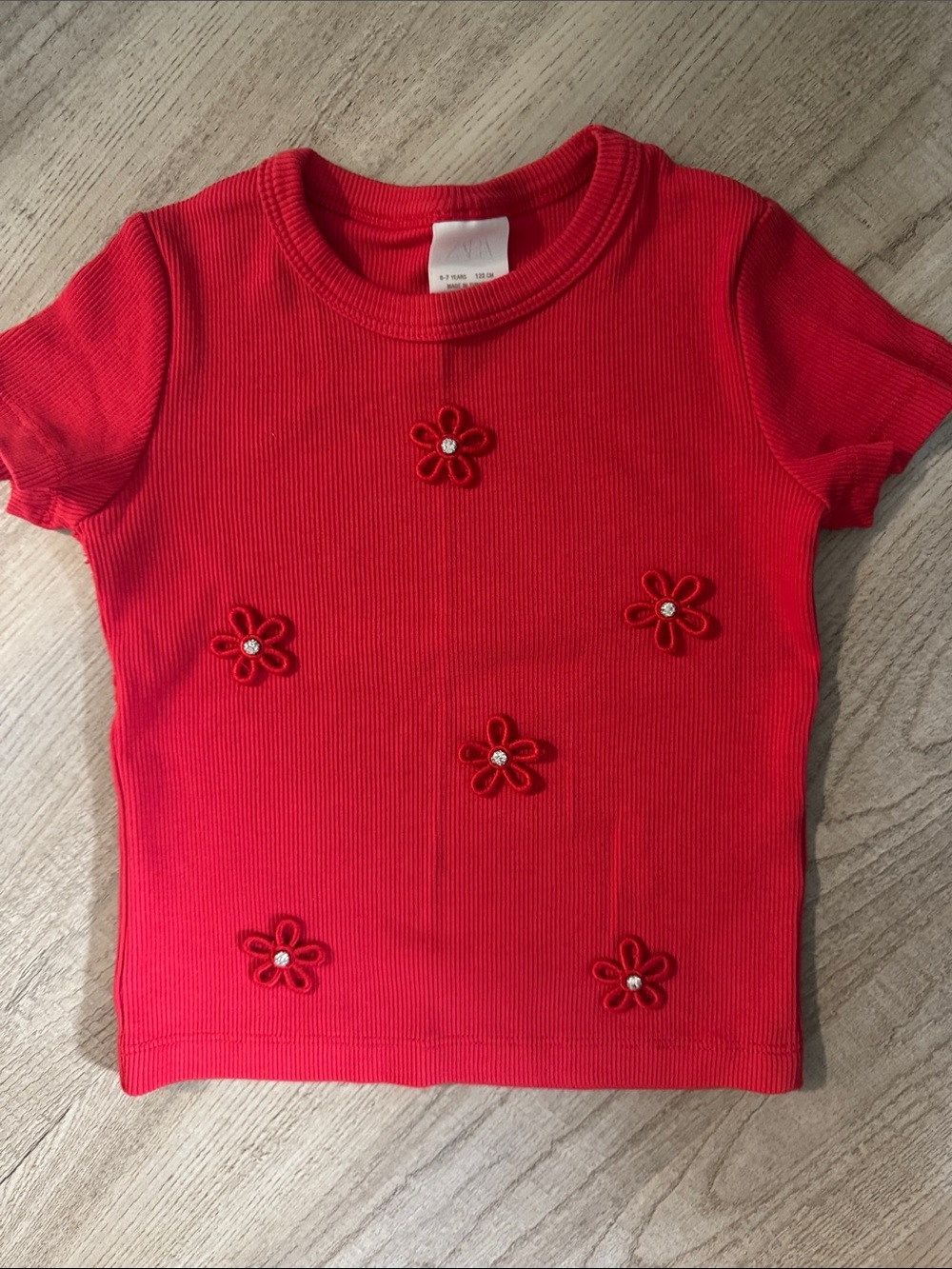 Girls Red Ribbed Tee with Flower Appliqués Zara